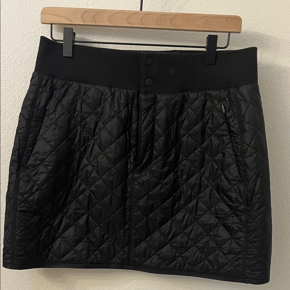 Athleta Black Quilted Mini Skirt